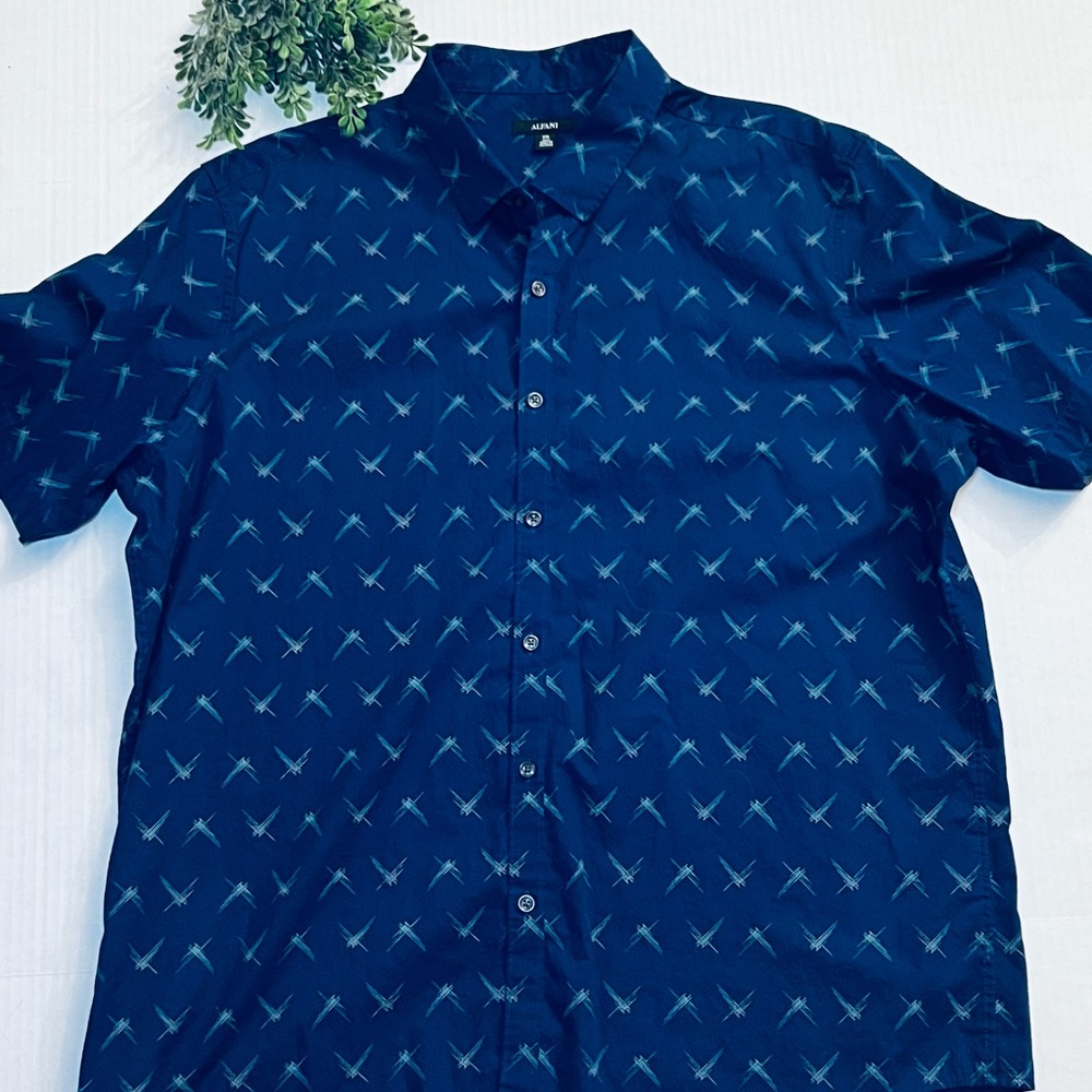 Alfani Men’s XXL  Blue Classic Fit All Over Print Short Sleeve Button Down Shirt